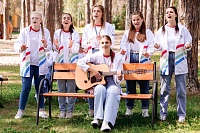 Дети из Краснодона ЛНР приняли участие в тюменском фестивале самодеятельной песни «Попутного ветра»