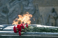 В Тюмени 23 февраля к Вечному огню возложат цветы