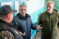 Александр Моор проинспектировал противопожарный пост в селе Тюнево