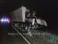 В Карелии на федеральной трассе столкнулись два грузовика