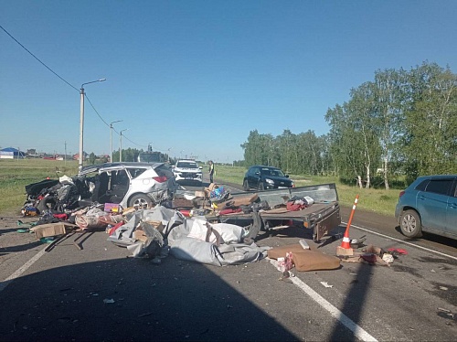 На дороге Шадринск - Ялуторовск из-за аварии организовано реверсивное движение