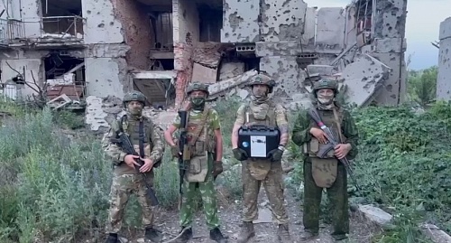 Тюменским бойцам в зону СВО доставили новый квадрокоптер