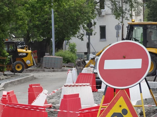 На участке улицы Одесской в Тюмени закроют дорогу из-за ремонта труб