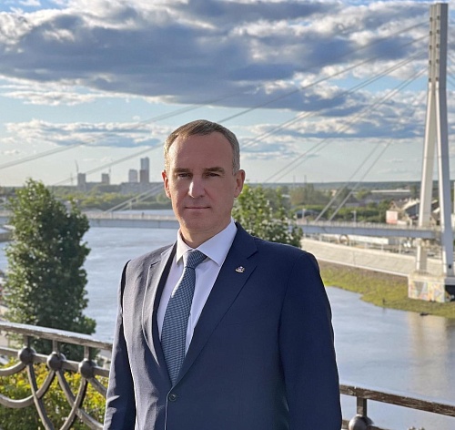 Политолог: новый губернатор Югры Кухарук будет работать с командой Комаровой